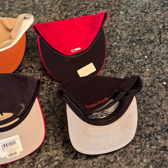 Assorted Sports Team Baseball Caps SnapBack Mitchell & Ness some NWT - Picture 3 of 14